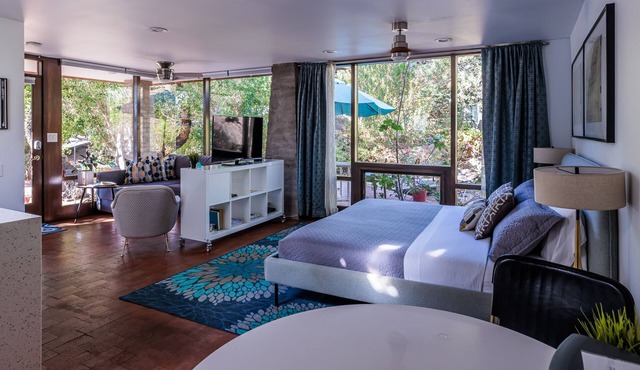 Studio Guesthouse In Resort Setting