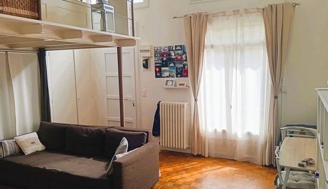 Studio ideally located downtown