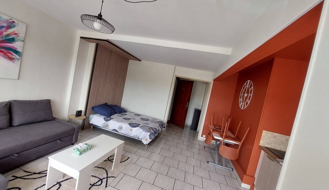 Studio ideally located