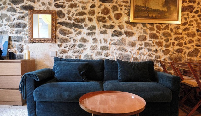 Studio in a village house in Corbara