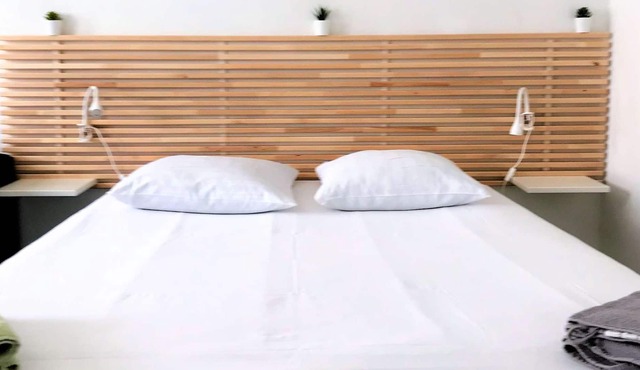 Studio in chic neighborhoods (number 1)