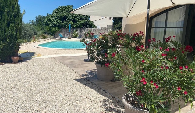 Studio in Seguret. Lisanathis