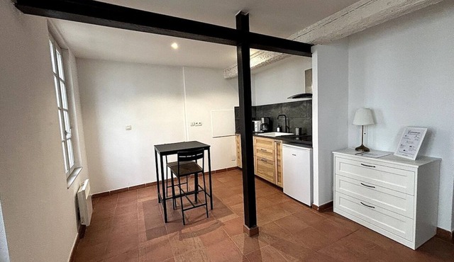 STUDIO IN THE CENTER