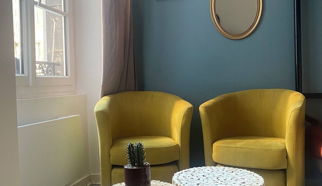 Studio in the heart of downtown located in the former Palace du Mont dore