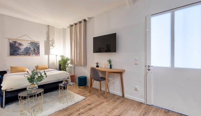 Studio in the heart of Paris Latin Quarter