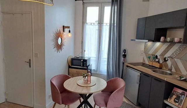 studio in the heart of town 30 minutes from Puy du Fou park