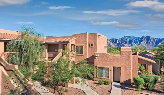 Studio in Tucson-Music Hall, Golf, Hiking & More!