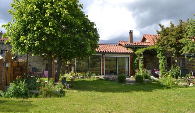studio indépendant dans maison à la campagne