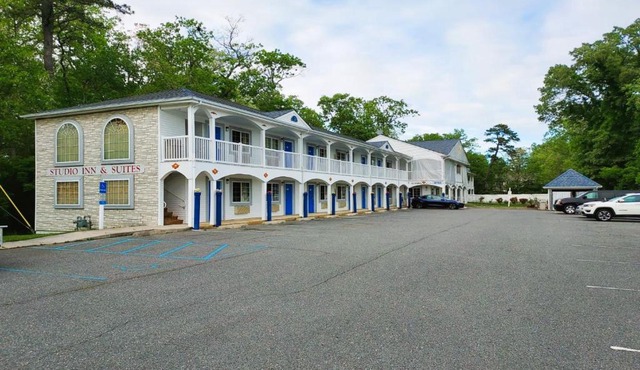 Studio Inn and Suites