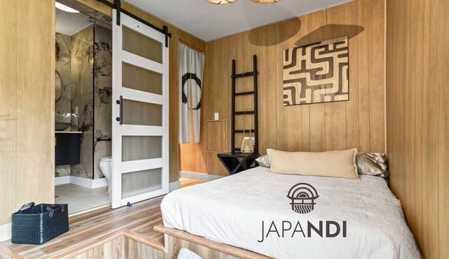 Studio JAPANDI in wonderful Miami with AC
