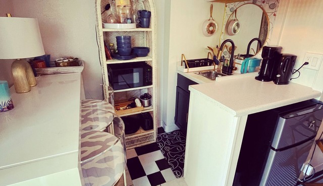 Studio just a one block from a beach Sleeps 1-3