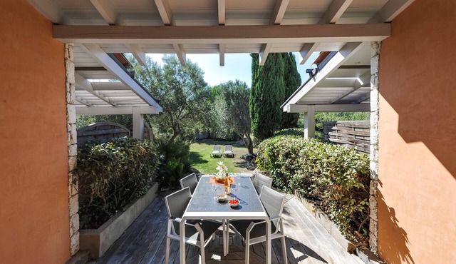 Studio Kalliste Bonifacio 4 stars Vision Luxe 2 people