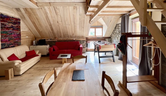 Studio « la grange » ç proximité de Balnea et les stations de Peyragudes et Val