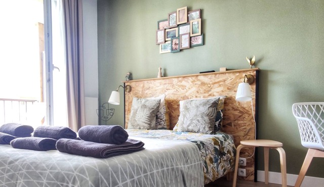 Studio "le tantôt" pool view