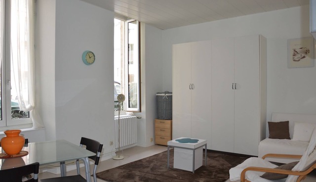Studio Les Thermes de Jeanne * Ground floor in town