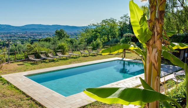 Studio 'Libeccio' with Shared Pool, Wi-Fi and Air Conditioning in Scandicci