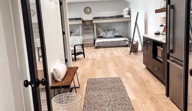 Studio Loft great location just off Hwy 20.