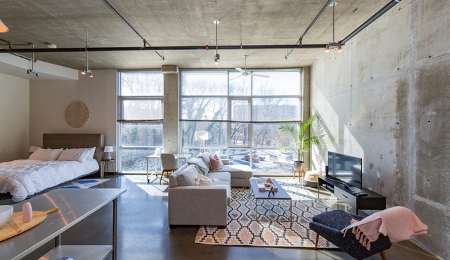 Studio Loft in Downtown Nashville!
