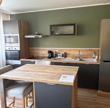 Studio lumineux et élégant - parking gratuit