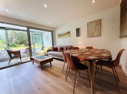 Studio lumineux proche plage, bois, marché - 4 pers, parking, animaux acceptés - FR-1-245-207