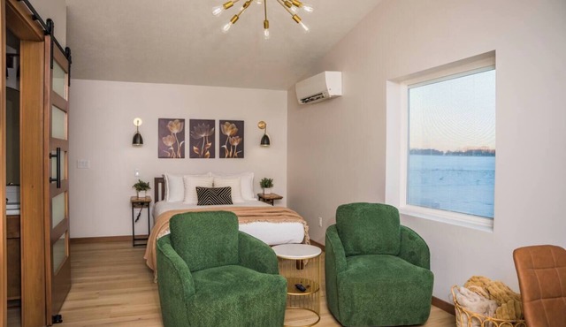 Studio Luxe | 1BR/1BA + Private Patio & Grill