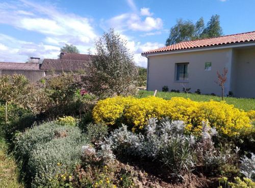 Studio moderne avec WiFi et parking à Baignes - FR-1-653-270