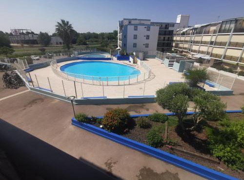 Studio meublé 4 à 6 couchages residence le Lagon Bleu Le Grau du Roi