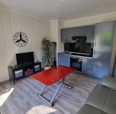 Studio Meublé Quai 1 Voie B parking gratuit