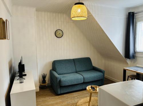 Studio meublé en centre ville proche gare SNCF