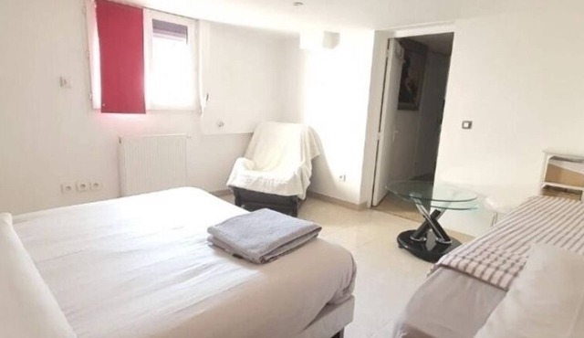 Studio Meublé Avec Piscine