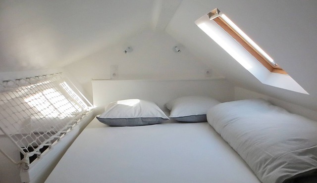 STUDIO mezzanine in DOWNTOWN & Golden Triangle (casino 90m, beach 150m)