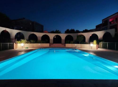Studio Mezzanine Piscine presqu'île de Giens