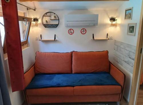 Studio moderne avec piscine privée près de Mercuer 15 m²