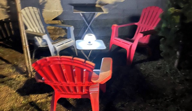 Studio near Groupama Stadium and streetcar stop