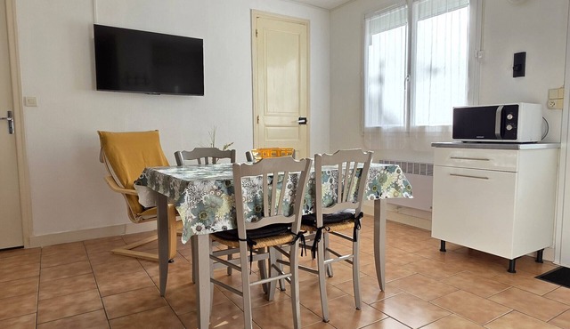 Studio near Spa with garden, laundry and WIFI