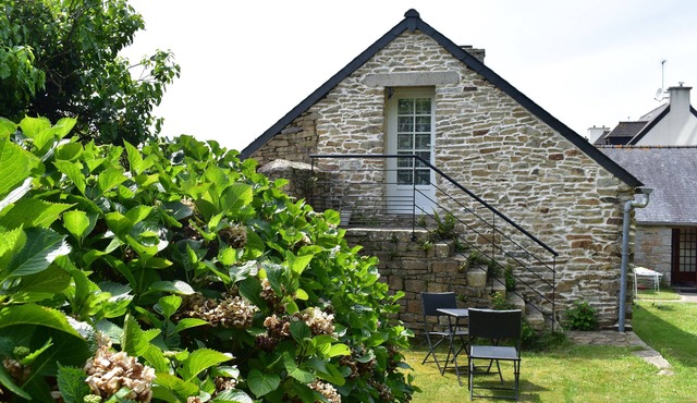 Studio near the sea in farmhouse