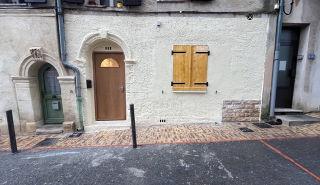 Studio Neuf à 20mn des Gorges de Verdon au Cœur de la Veille Ville