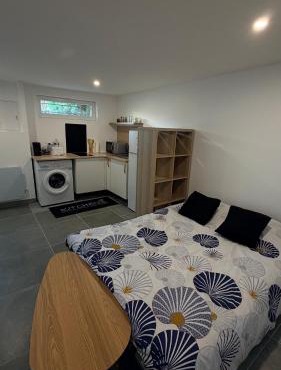 Studio Neuf & Indépendant Proche Gare Paris 25min