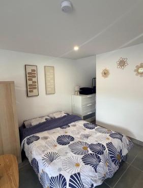 Studio Neuf Moderne & Indépendant - Proche Gare, Paris