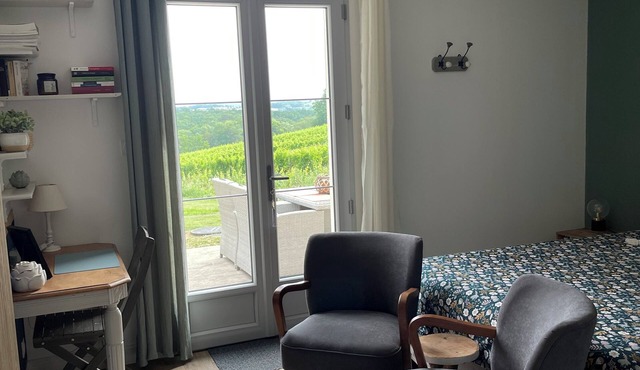 Studio nid du Vallon au Coeur du Vignoble de Monbazillac sur la Route des Vins