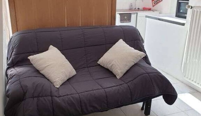 Studio Nogent station/shopping - 52 min Paris