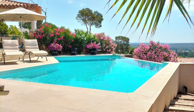 Studio of 35 m2 in villa near Golf St Endreol