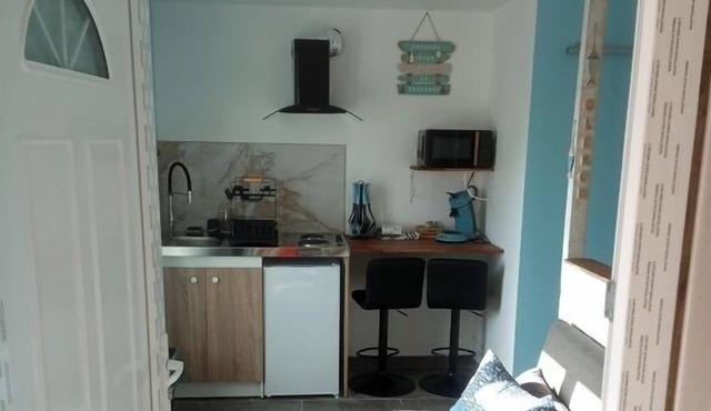 Studio Oléron theme in Valdivienne 30 min Poitiers Futuroscope 35 min Le Vigeant