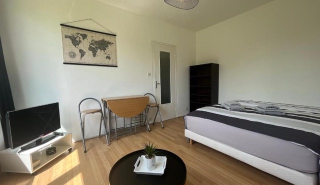 Studio- parking gratuit - DABNB