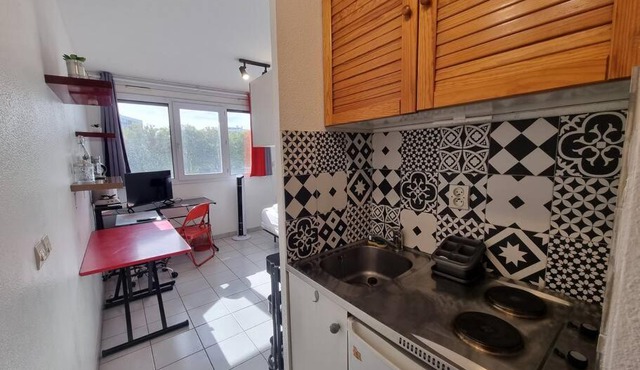 Studio Perpignan, à 30 min du Barcares Avec Parking Gratuit