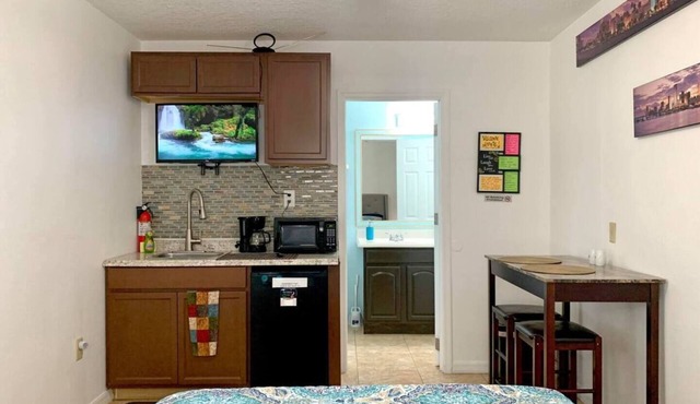 Studio Pet-Friendly & Great Location