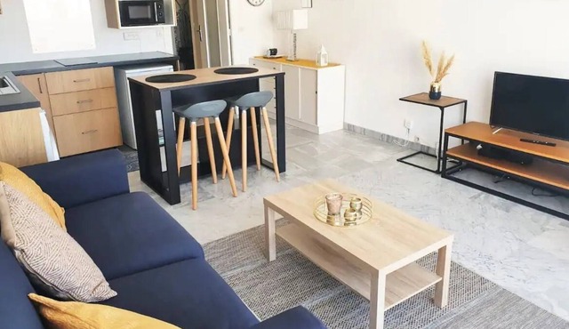 Studio plein cœur de Marseille entrée autonome