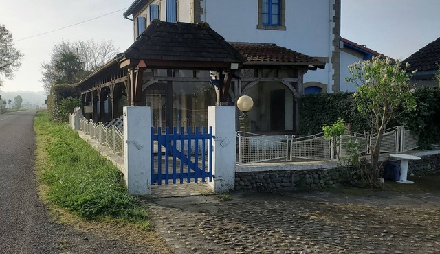 Studio Privé au Coeur des Vignobles du Sud-ouest Avec Piscine et Jacuzzi