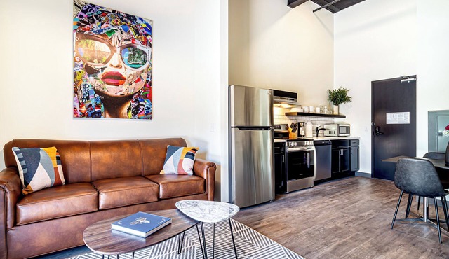 Studio queen with views of Lake Monona in the heart of downtown Madison