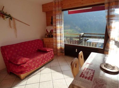 Studio rénové avec cabine - 26m² - 5 pers - Balcon exposé sud - Près skibus et remontées mécaniques - FR-1-458-125